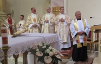 Powiększ